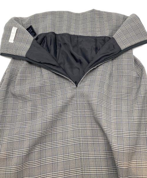 naoho（ナオホ）naoho (ナオホ) セットアップ グレー サイズ:不明の古着・服飾アイテム