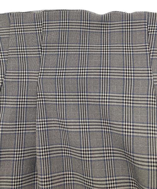 naoho（ナオホ）naoho (ナオホ) セットアップ グレー サイズ:不明の古着・服飾アイテム