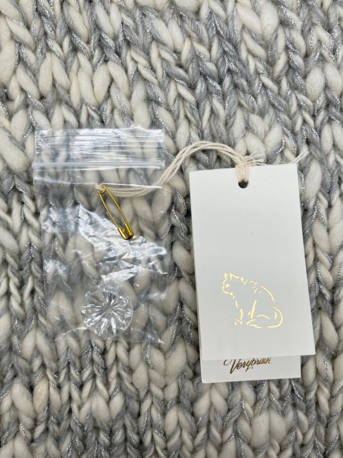 verybrain（ベリーブレイン）verybrain (ベリーブレイン) 厚手カーディガン　アルパカ混 グレー×ホワイト サイズ:Ｍの古着・服飾アイテム