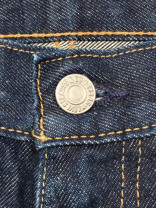 LEVI'S（リーバイス）LEVI'S (リーバイス) 505セルビッチデニムパンツ　赤耳 インディゴ サイズ:W36×L32の古着・服飾アイテム