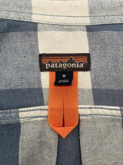 Patagonia（パタゴニア）Patagonia (パタゴニア) 長袖シャツ グレー×ホワイト サイズ:Ｍの古着・服飾アイテム