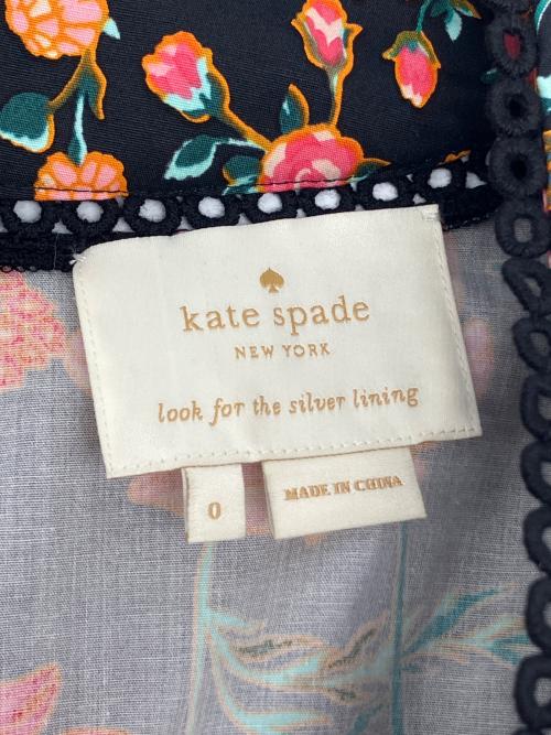 Kate Spade（ケイトスペード）Kate Spade (ケイトスペード) ノースリーブ・キャミソールワンピース　花柄 ブラック×レッドの古着・服飾アイテム