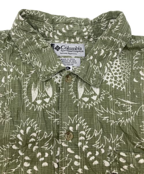 Columbia（コロンビア）Columbia (コロンビア) 90s総柄シャツ　 カーキ×ホワイト サイズ:XLの古着・服飾アイテム