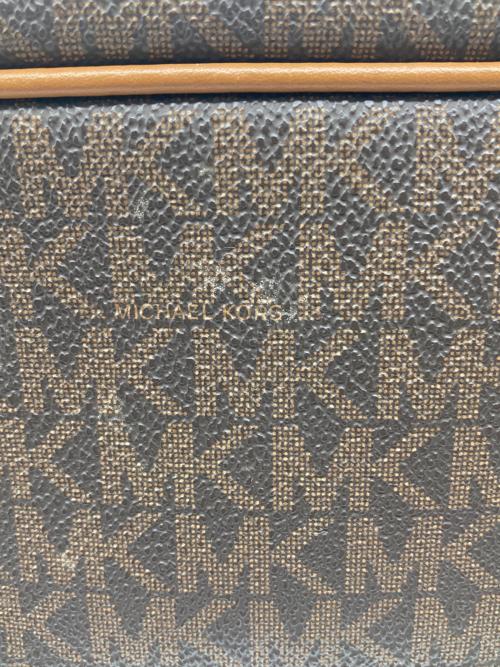MICHAEL KORS（マイケルコース）MICHAEL KORS (マイケルコース) デイパック ブラウンの古着・服飾アイテム
