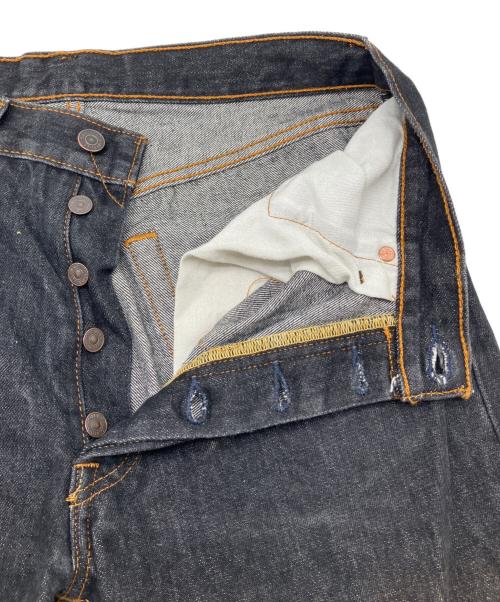 LEVI'S（リーバイス）LEVI'S (リーバイス) デニムパンツ インディゴ サイズ:W33×L32の古着・服飾アイテム