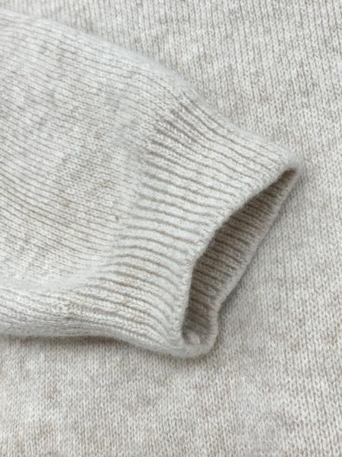 maison kitsune（メゾンキツネ）maison kitsune (メゾンキツネ) 厚手ニット　BOLD FOX HEAD COMFORT　2025AW アイボリー サイズ:Lの古着・服飾アイテム
