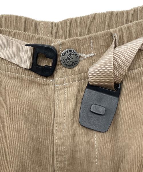 GRAMICCI（グラミチ）GRAMICCI (グラミチ) コーデュロイハーフパンツ ベージュ サイズ:Ｍ 未使用品の古着・服飾アイテム