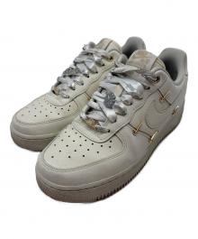 NIKE（ナイキ）の古着「WMNS AIR FORCE 1 '07 LX」｜ホワイト