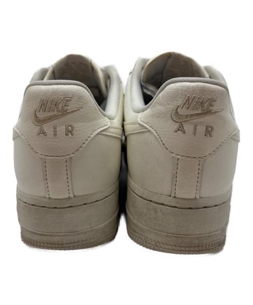 NIKE（ナイキ）NIKE (ナイキ) WMNS AIR FORCE 1 '07 LX ホワイト サイズ:25の古着・服飾アイテム