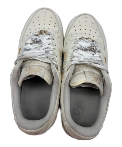 NIKE（ナイキ）NIKE (ナイキ) WMNS AIR FORCE 1 '07 LX ホワイト サイズ:25の古着・服飾アイテム