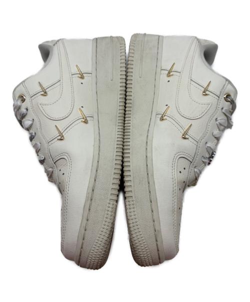 NIKE（ナイキ）NIKE (ナイキ) WMNS AIR FORCE 1 '07 LX ホワイト サイズ:25の古着・服飾アイテム