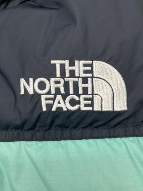 THE NORTH FACE（ザ ノース フェイス）THE NORTH FACE (ザ ノース フェイス) ヌプシダウンジャケット スカイブルー×ブラック サイズ:Ｍの古着・服飾アイテム