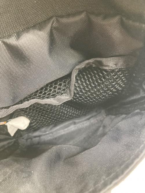 SUPREME（シュプリーム）Supreme (シュプリーム) Camera Bag ブラック×シルバーの古着・服飾アイテム
