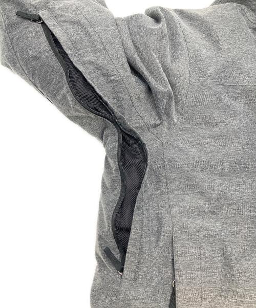 THE NORTH FACE（ザ ノース フェイス）THE NORTH FACE (ザ ノース フェイス) ダウンジャケット グレー×ブラック サイズ:Ｍの古着・服飾アイテム