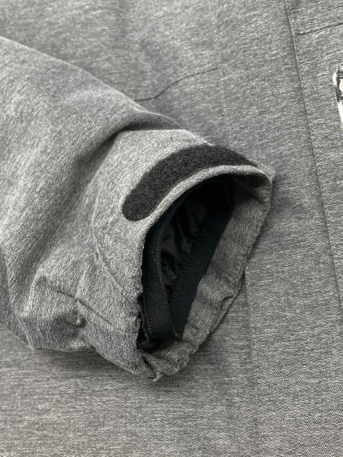 THE NORTH FACE（ザ ノース フェイス）THE NORTH FACE (ザ ノース フェイス) ダウンジャケット グレー×ブラック サイズ:Ｍの古着・服飾アイテム