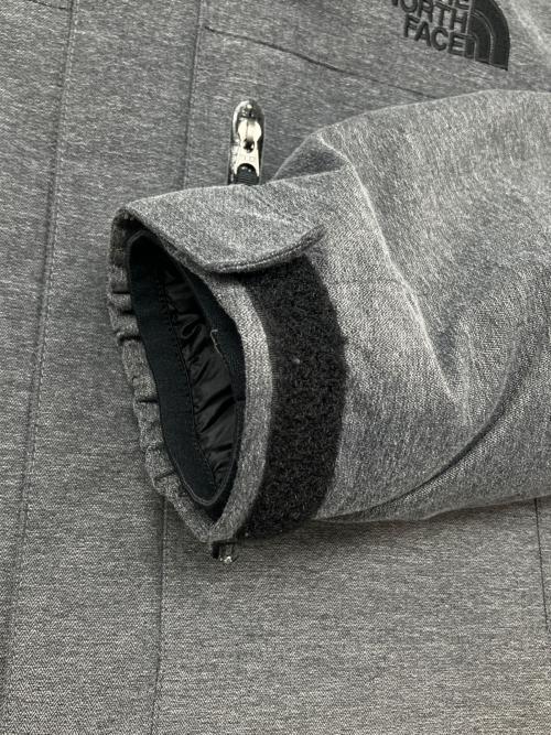 THE NORTH FACE（ザ ノース フェイス）THE NORTH FACE (ザ ノース フェイス) ダウンジャケット グレー×ブラック サイズ:Ｍの古着・服飾アイテム
