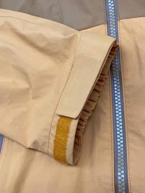 Columbia（コロンビア）Columbia (コロンビア) トレッキングウェア(レインウェア)　マウンテンズアーコーリングIVジャケット オレンジ サイズ:Sの古着・服飾アイテム