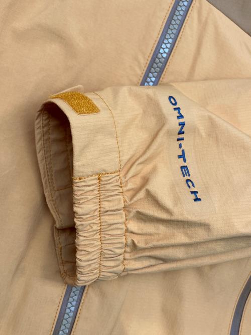 Columbia（コロンビア）Columbia (コロンビア) トレッキングウェア(レインウェア)　マウンテンズアーコーリングIVジャケット オレンジ サイズ:Sの古着・服飾アイテム