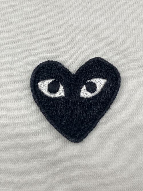 PLAY COMME des GARCONS（プレイコムデギャルソン）PLAY COMME des GARCONS (プレイコムデギャルソン) 半袖カットソー　2025年モデル ホワイト サイズ:Ｍの古着・服飾アイテム