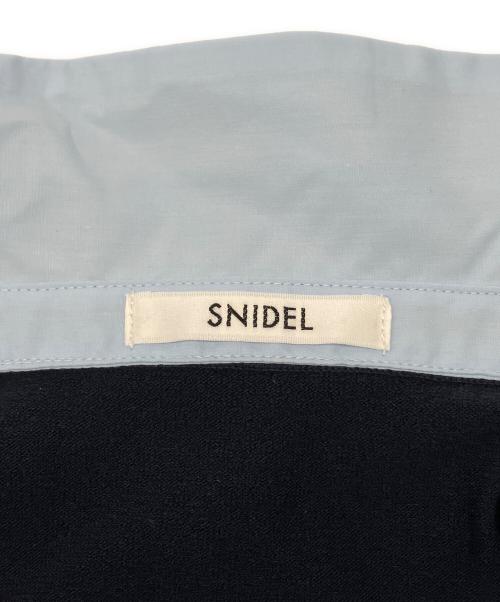 Snidel（スナイデル）Snidel (スナイデル) フェイクレイヤードニット　シャツドッキングヘムボリュームニットプルオーバー　2026年モデル ネイビー×スカイブルー サイズ:Fの古着・服飾アイテム