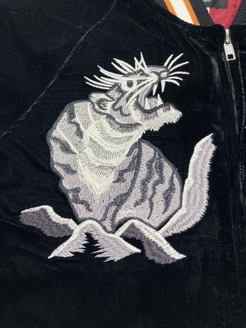 朧（オボロ）朧 (オボロ) スカジャン　龍虎刺繍 ブラック サイズ:Ｍの古着・服飾アイテム