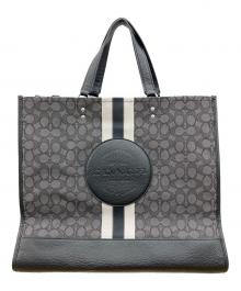 COACH（コーチ）の古着「デンプシー トート　シグネチャー ジャカード ウィズ ストライプ アンド」｜ブラック×グレー