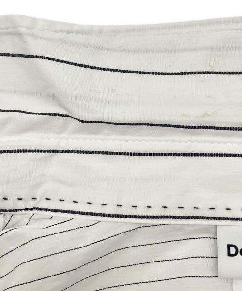 Desigual（デシグアル）Desigual (デシグアル) 長袖シャツ 　YOKOHAMA ホワイト サイズ:Ｍの古着・服飾アイテム