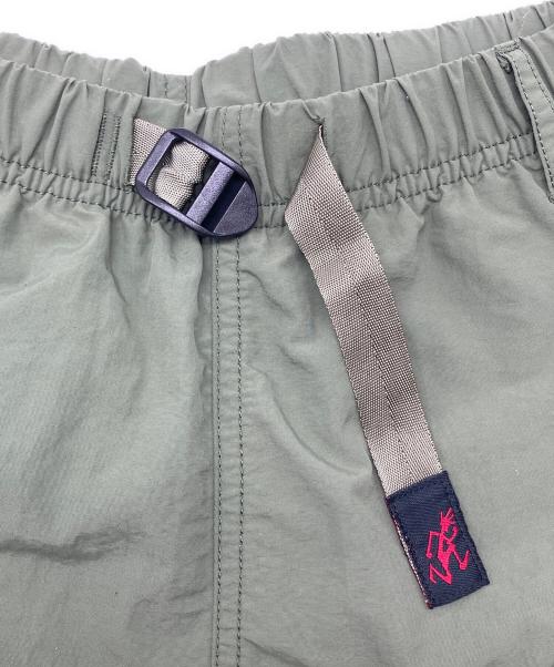 GRAMICCI（グラミチ）GRAMICCI (グラミチ) ハーフパンツ　NYLON PACKABLE G-SHORT カーキ サイズ:Sの古着・服飾アイテム