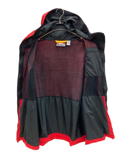 marlboro（マルボロ）marlboro (マルボロ) マウンテンパーカー　古着 レッド サイズ:XLの古着・服飾アイテム