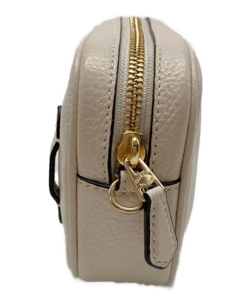 COACH（コーチ）COACH (コーチ) ロゴ入りショルダーバッグ アイボリーの古着・服飾アイテム