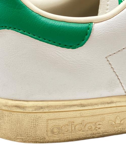 adidas（アディダス）adidas (アディダス) スニーカー ホワイト サイズ:27cmの古着・服飾アイテム