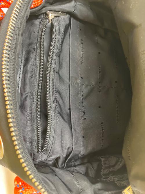 MAISON PROMAX（メゾンプロマックス）MAISON PROMAX (メゾンプロマックス) リュック ブラック×オレンジの古着・服飾アイテム