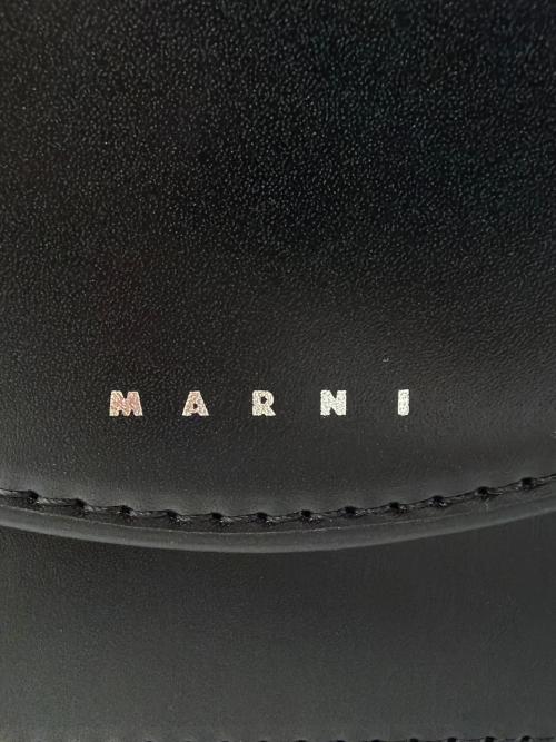 MARNI（マルニ）MARNI (マルニ) クロスボディバッグ ブラックの古着・服飾アイテム