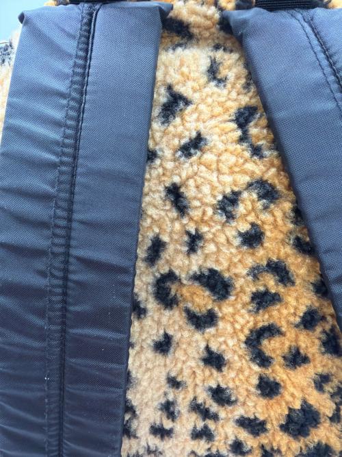 SUPREME（シュプリーム）Supreme (シュプリーム) Leopard Fleece Backpack ブラウンの古着・服飾アイテム