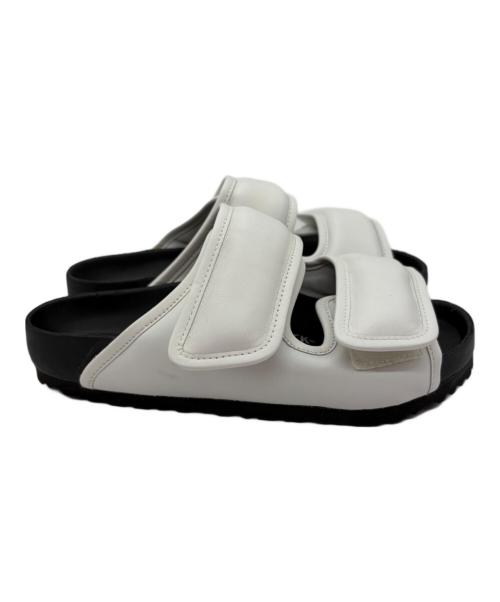 BIRKENSTOCK（ビルケンシュトック）BIRKENSTOCK (ビルケンシュトック) サンダル ホワイト×ブラック サイズ:24の古着・服飾アイテム