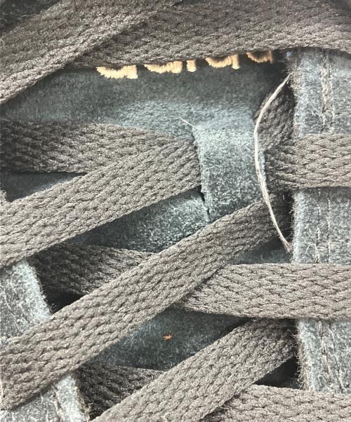 adidas（アディダス）adidas (アディダス) ローカットスニーカー ブラック×ベージュ サイズ:28㎝の古着・服飾アイテム