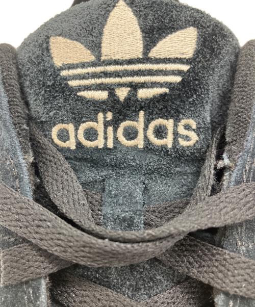 adidas（アディダス）adidas (アディダス) ローカットスニーカー ブラック×ベージュ サイズ:28㎝の古着・服飾アイテム