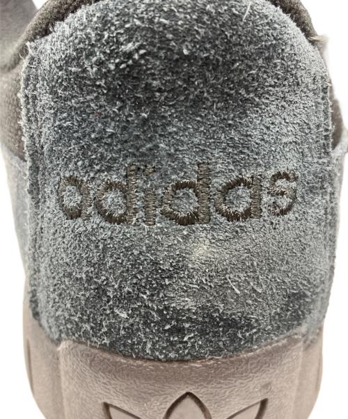 adidas（アディダス）adidas (アディダス) ローカットスニーカー ブラック×ベージュ サイズ:28㎝の古着・服飾アイテム