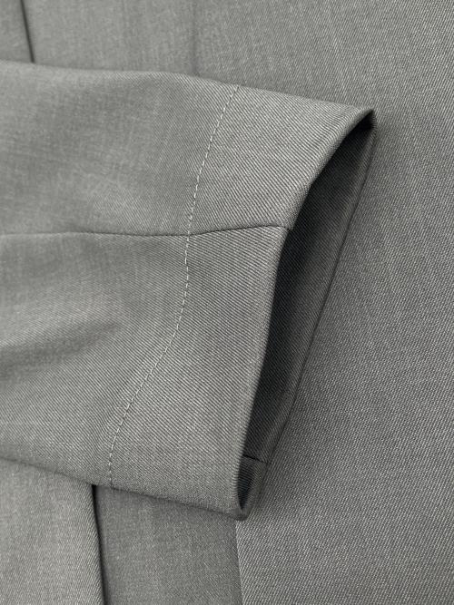 UNITED TOKYO（ユナイテッドトーキョー）UNITED TOKYO (ユナイテッドトーキョー) カーディガン グレー サイズ:2 未使用品の古着・服飾アイテム