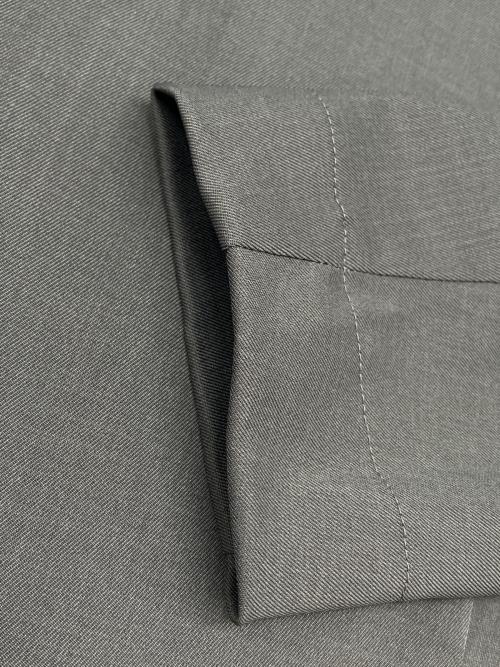 UNITED TOKYO（ユナイテッドトーキョー）UNITED TOKYO (ユナイテッドトーキョー) カーディガン グレー サイズ:2 未使用品の古着・服飾アイテム