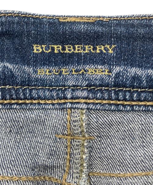 BURBERRY BLUE LABEL（バーバリー ブルー レーベル）BURBERRY BLUE LABEL (バーバリー ブルー レーベル) デニムパンツ インディゴ サイズ:38の古着・服飾アイテム