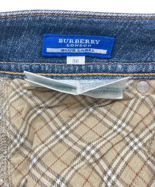 BURBERRY BLUE LABEL（バーバリー ブルー レーベル）BURBERRY BLUE LABEL (バーバリー ブルー レーベル) デニムパンツ インディゴ サイズ:38の古着・服飾アイテム