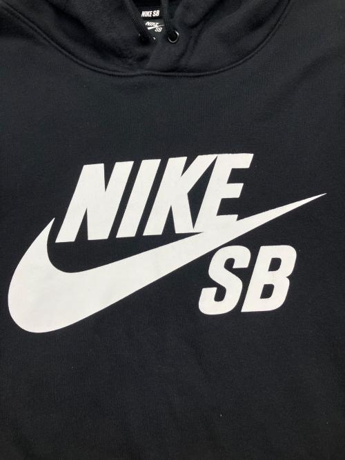 NIKE（ナイキ）NIKE (ナイキ) プルオーバーパーカー ブラック×ホワイト サイズ:Ｍの古着・服飾アイテム