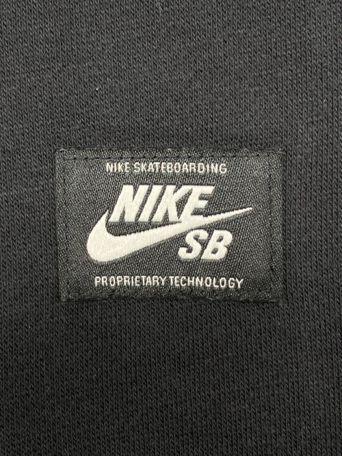 NIKE（ナイキ）NIKE (ナイキ) プルオーバーパーカー ブラック×ホワイト サイズ:Ｍの古着・服飾アイテム