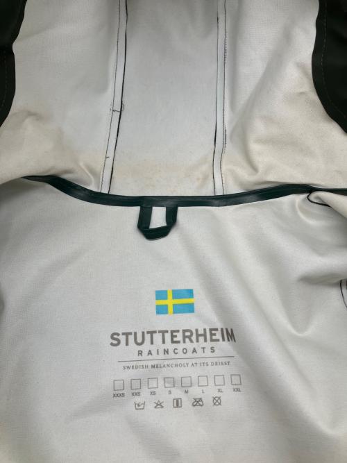 STUTTERHEIM（ストゥッテルハイム）STUTTERHEIM (ストゥッテルハイム) レインコート グリーン サイズ:不明の古着・服飾アイテム