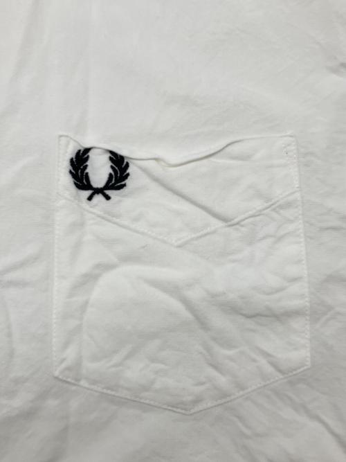 FRED PERRY（フレッドペリー）FRED PERRY (フレッドペリー) 半袖シャツ　Oxford Short Sleeve Shirt ホワイト サイズ:Lの古着・服飾アイテム