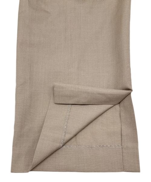 AURALEE（オーラリー）AURALEE (オーラリー) スラックス　WOOL SILK TROPICAL SLACKS ブラウン サイズ:4の古着・服飾アイテム