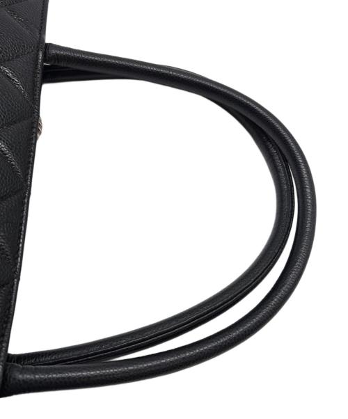 CHANEL（シャネル）CHANEL (シャネル) 復刻トートバッグ　ココマーク　マトラッセ ブラックの古着・服飾アイテム