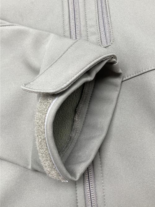 Columbia（コロンビア）Columbia (コロンビア) マウンテンパーカー カーキ サイズ:Ｍの古着・服飾アイテム