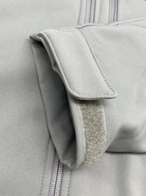 Columbia（コロンビア）Columbia (コロンビア) マウンテンパーカー カーキ サイズ:Ｍの古着・服飾アイテム